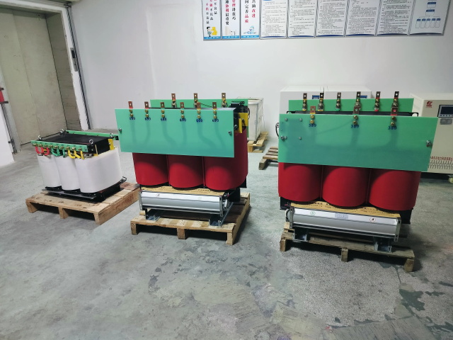 土默特右KS11-1000KVA矿用变压器